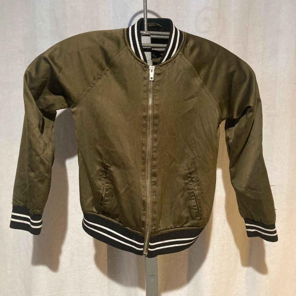 Girls olive green Forever 21 girls jacket size 7/8